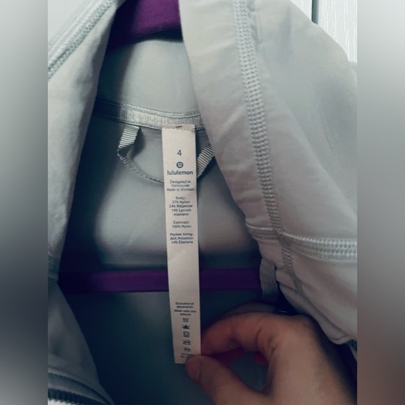 Lululemon Hot Mesh Jacket size 4 Storm Blue - Picture 8 of 8